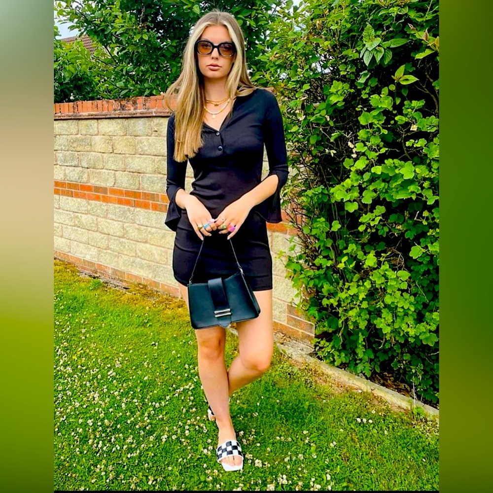 Urban Revivo Split Sleeve Mini Dress In Black For Women